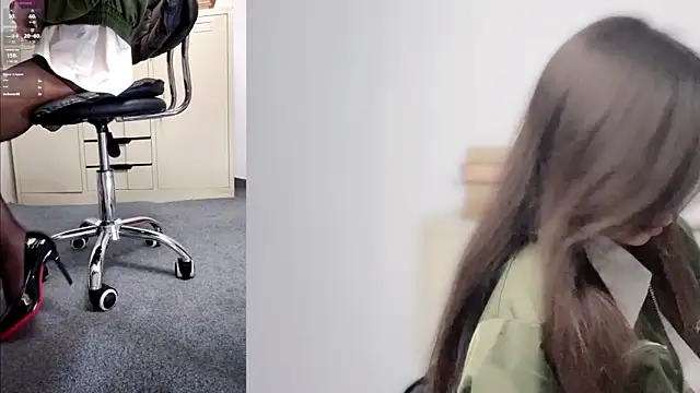 Lynnalltop-165-KeKe online show from February 8, 2026, 3:32 pm