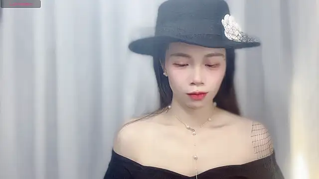 Lynnalltop-165-KeKe online show from December 20, 2025, 2:36 am