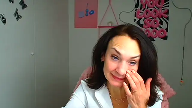 Rosie Rosee online show from February 15, 2026, 12:26 pm