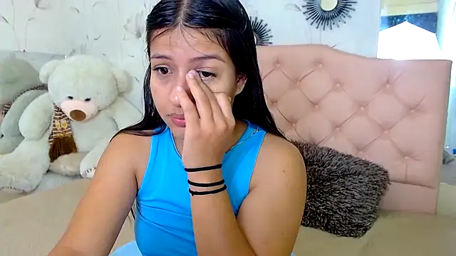 Snapshot of zara_cute chatting on February 12, 2026, 12:05 pm zara cute online show from February 12, 2026, 12:05 pm