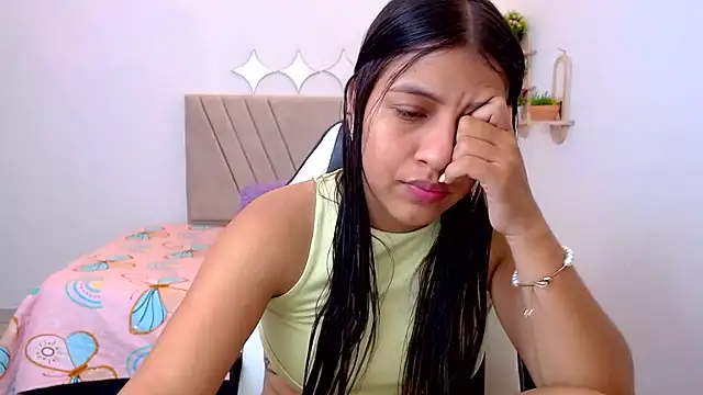 zara cute online show from June 6, 2026, 12:10 pm