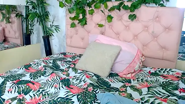 Snapshot of zara_cute chatting on March 20, 2026, 12:28 pm zara cute online show from March 20, 2026, 12:28 pm