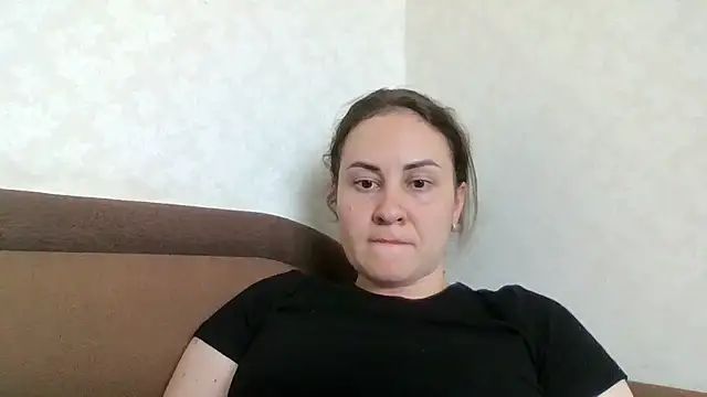 MeadowEyes online show from June 21, 2026, 11:16 am
