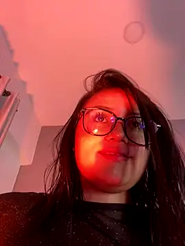 Tammy Carterr  online show from December 13, 2025, 8:04 pm