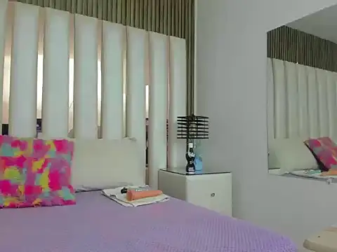 AmbarGills online show from October 10, 2025, 12:50 pm