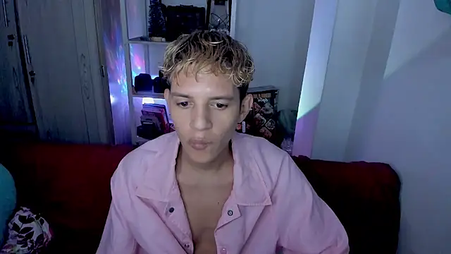 tylernova online show from January 8, 2026, 12:27 am