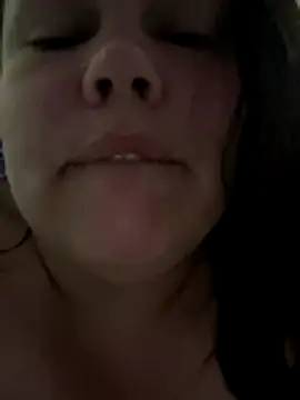 Fernandinhacarioca021rj online show from December 3, 2025, 4:06 pm