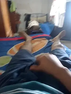 Snapshot of Latinokev chatting on October 31, 2025, 7:21 pm Latinokev online show from October 31, 2025, 7:21 pm