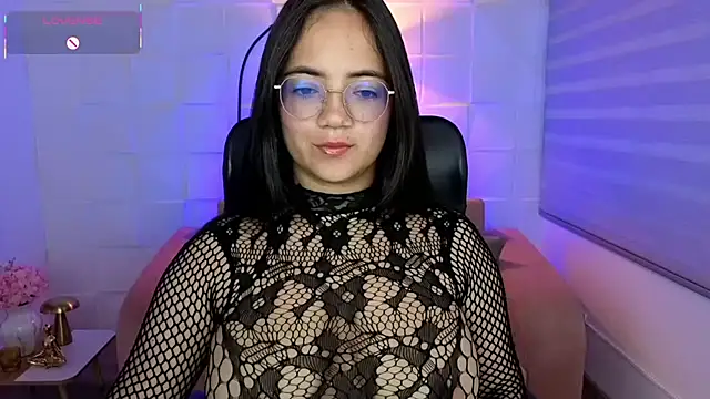 Sasha Grace online show from July 28, 2026, 2:13 pm