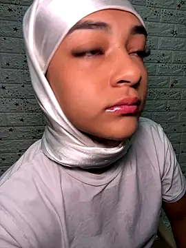 CelestSkyy online show from October 30, 2025, 6:16 pm