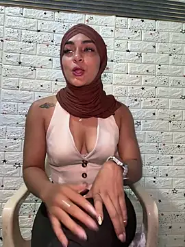 CelestSkyy online show from December 3, 2025, 8:52 pm