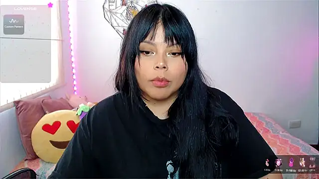 EllieMoonX online show from May 16, 2026, 9:58 pm