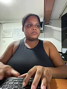 Snapshot of gabrielabrunette69 chatting on January 12, 2026, 12:39 am gabrielabrunette69 online show from January 12, 2026, 12:39 am