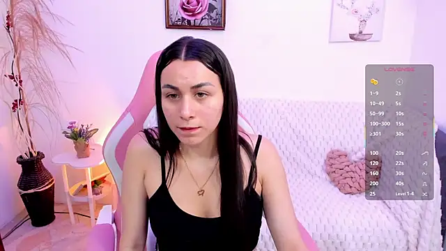 Snapshot of EmmaMyers1 chatting on May 29, 2026, 10:16 pm EmmaMyers1 online show from May 29, 2026, 10:16 pm