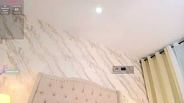 shanell-hott online show from October 27, 2025, 4:13 am