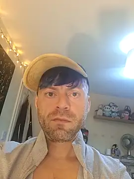 DelayedAnalog720 online show from November 13, 2025, 7:34 am