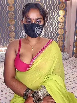 Sweet-Maddlina online show from October 10, 2025, 5:58 pm