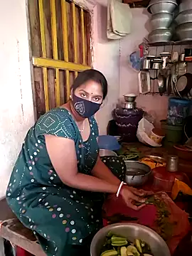 Sweet-Maddlina online show from March 5, 2026, 5:26 am