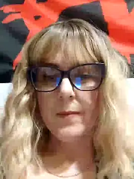 Amelialove42 online show from February 16, 2026, 8:51 pm