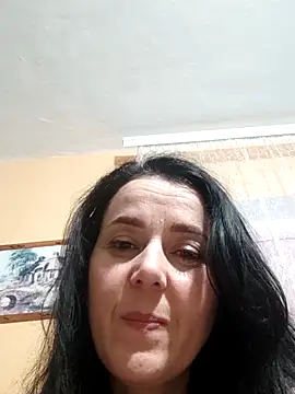 Amelialove42 online show from October 17, 2025, 6:53 pm