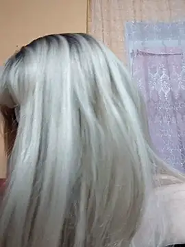 Amelialove42 online show from November 13, 2025, 6:56 pm