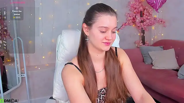 Snapshot of Renesmy_Black chatting on February 25, 2026, 1:06 am Renesmy Black online show from February 25, 2026, 1:06 am