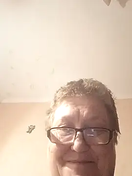 Snapshot of Katherine735 chatting on February 14, 2026, 1:50 am Katherine735 online show from February 14, 2026, 1:50 am