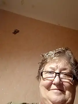 Snapshot of Katherine735 chatting on January 11, 2026, 9:00 pm Katherine735 online show from January 11, 2026, 9:00 pm