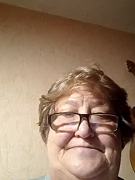 Snapshot of Katherine735 chatting on October 25, 2025, 1:16 am Katherine735 online show from October 25, 2025, 1:16 am