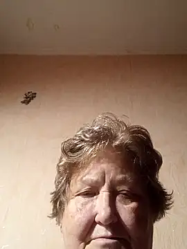 Snapshot of Katherine735 chatting on October 11, 2025, 9:49 pm Katherine735 online show from October 11, 2025, 9:49 pm