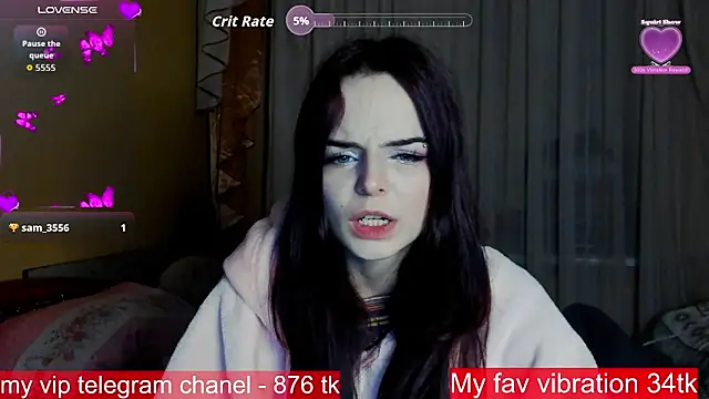 ArianaLight online show from November 24, 2025, 7:58 pm