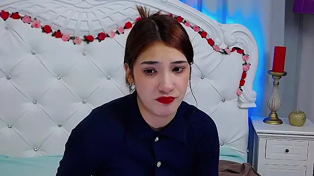 ArielLoove online show from February 7, 2026, 1:41 pm