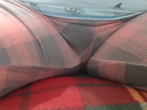 luna hot extreme online show from October 29, 2025, 1:04 am