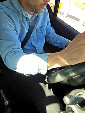 Alex piloto online show from November 18, 2025, 9:45 am