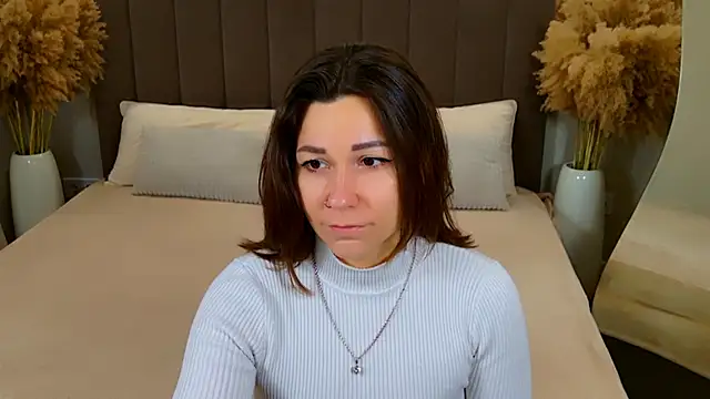 EdenSolis online show from March 15, 2026, 8:10 am