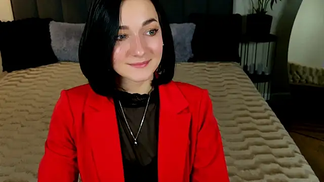 BaileeLynn online show from May 5, 2026, 1:03 pm