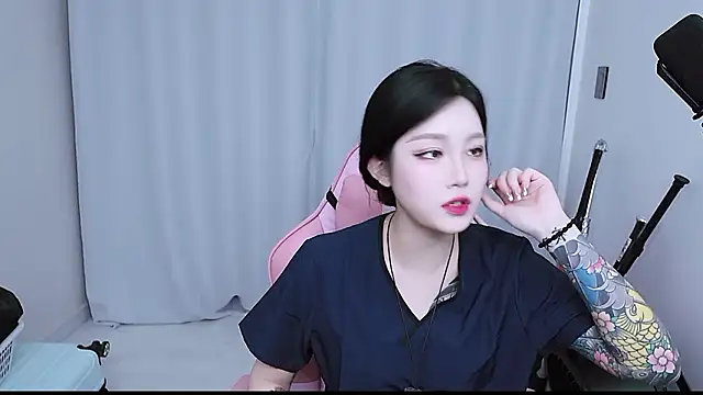 MISA 02 online show from December 16, 2025, 12:20 pm