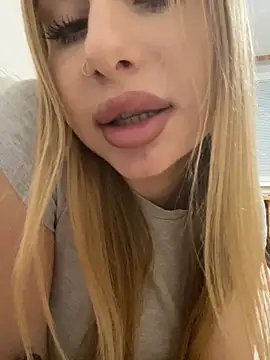 RemyStyles online show from February 13, 2026, 10:21 pm