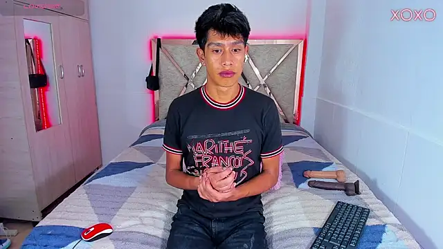 Jacovo2002 online show from October 16, 2025, 4:10 am