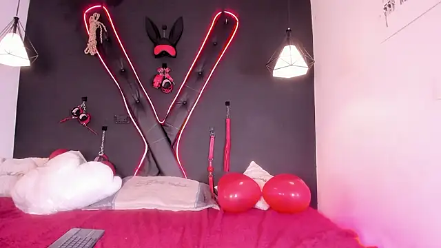 cookie bit online show from March 1, 2026, 6:02 am