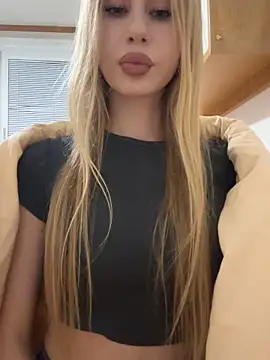 JudithCarly online show from December 19, 2025, 11:29 pm