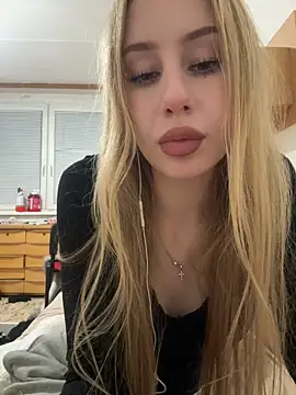 JudithCarly online show from December 21, 2025, 10:21 pm