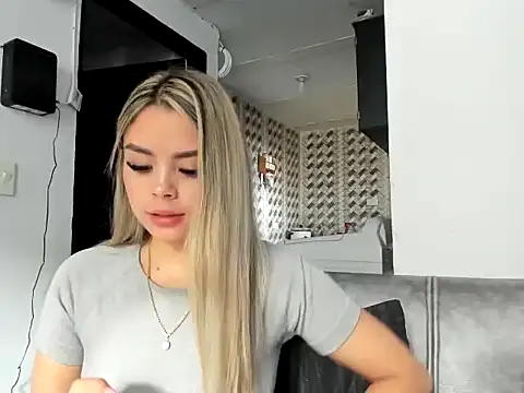 sarita-moree online show from December 18, 2025, 3:05 pm