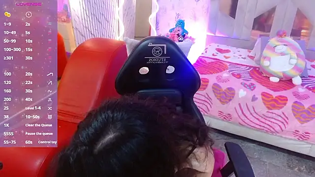 Snapshot of MARIANA_TAY1 chatting on February 7, 2026, 3:25 am MARIANA TAY1 online show from February 7, 2026, 3:25 am