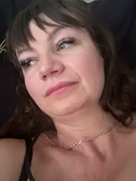 Butterfly8385 online show from July 25, 2026, 4:53 am