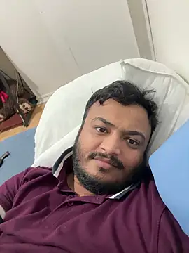 indianguysolo online show from March 10, 2026, 11:14 am