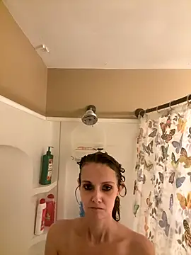 Snapshot of Brooklyn1987 chatting on October 17, 2025, 6:39 am Brooklyn1987 online show from October 17, 2025, 6:39 am