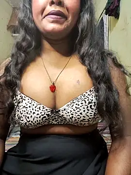 Lovely Payal online show from May 5, 2026, 4:26 am