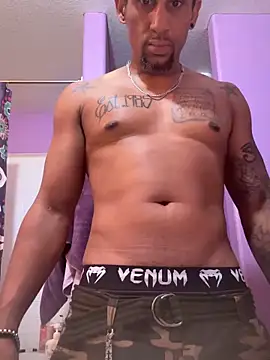 Snapshot of MrDLlongcrippler10inch chatting on November 2, 2025, 1:21 am MrDLlongcrippler10inch online show from November 2, 2025, 1:21 am