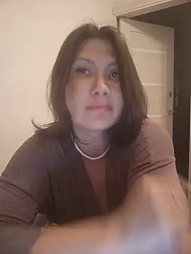 Ambika beauty online show from May 24, 2026, 9:04 pm